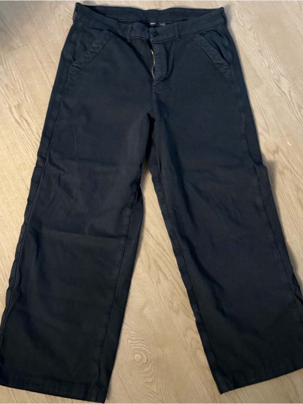 American Eagle Outfitters Women’s Chino Pants